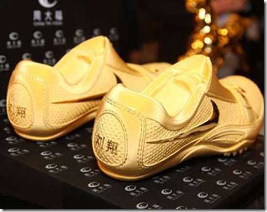5_Sepatu-Termahal-Gold-Running-Shoes-from-china